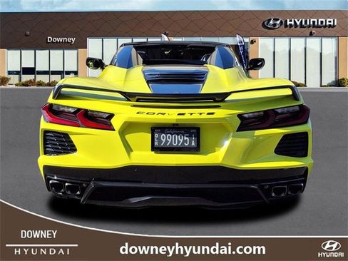 Used 2022 Chevrolet Corvette Stingray Premium Conv w/ Z51 Performance Package image 5