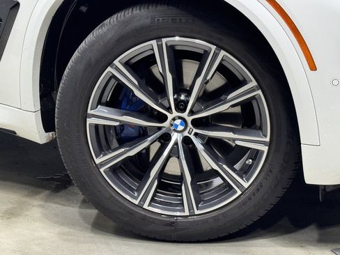 Certified 2024 BMW X5 xDrive40i w/ M Sport Package image 10