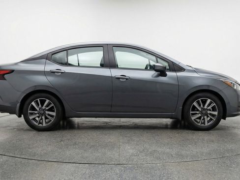 Used 2025 Nissan Versa SV FWD image 11