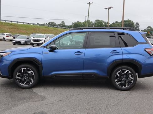 New 2026 Subaru Forester Touring AWD/4WD image 6
