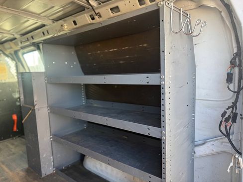 Used 2014 Chevrolet Express 2500 image 13