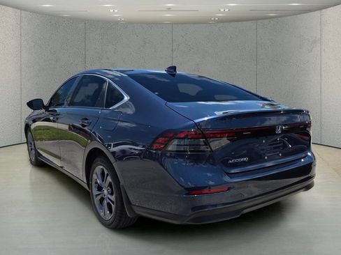 Used 2023 Honda Accord EX image 7