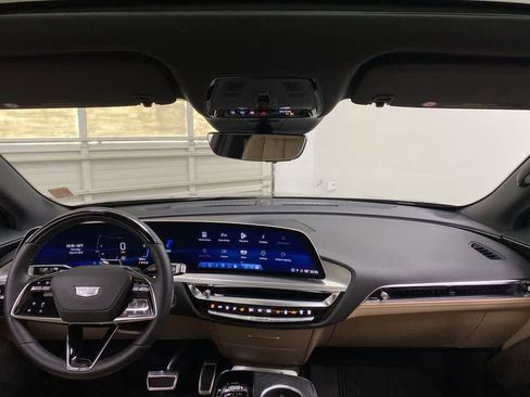 Certified 2025 Cadillac Lyriq Sport w/ Nappa Leather Package image 13