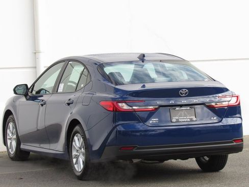 New 2025 Toyota Camry LE w/ Convenience Package AWD/4WD image 5