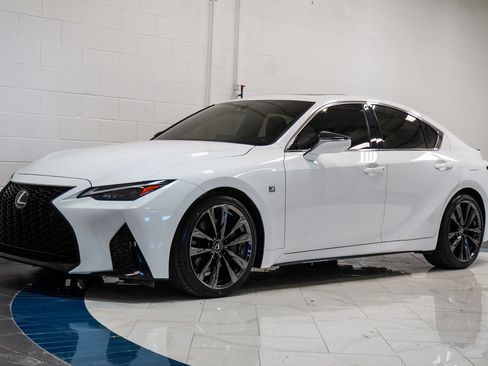 Used 2024 Lexus IS 350 F Sport image 4