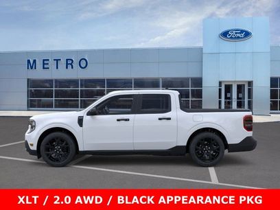 New 2025 Ford Maverick XLT w/ Black Appearance Package
