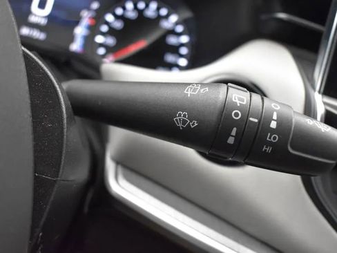 Used 2025 Jeep Compass Limited image 26