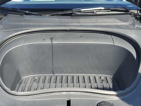 Used 2024 Tesla Model 3 Performance image 13