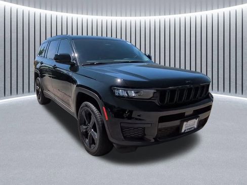 Used 2023 Jeep Grand Cherokee L Laredo AWD/4WD image 15
