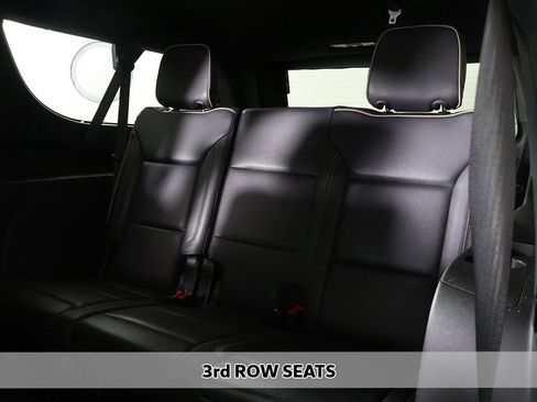 Used 2023 Chevrolet Suburban Premier AWD/4WD image 10