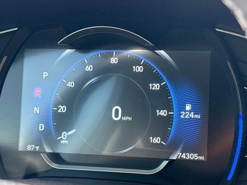 Used 2020 Hyundai Santa Fe SEL FWD image 30