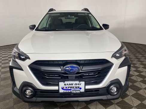 Certified 2025 Subaru Outback Premium AWD/4WD image 12