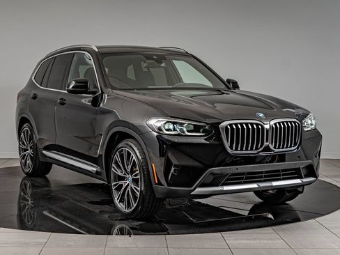 Used 2024 BMW X3 xDrive30i w/ Convenience Package w/ZPA AWD/4WD image 3