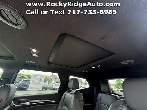 Used 2023 Buick Enclave Essence w/ Experience Buick Package AWD/4WD image 38