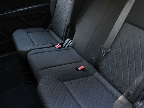 Used 2018 Volkswagen Atlas S image 17