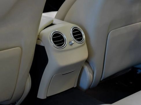 Used 2018 Mercedes-Benz E 300 image 43