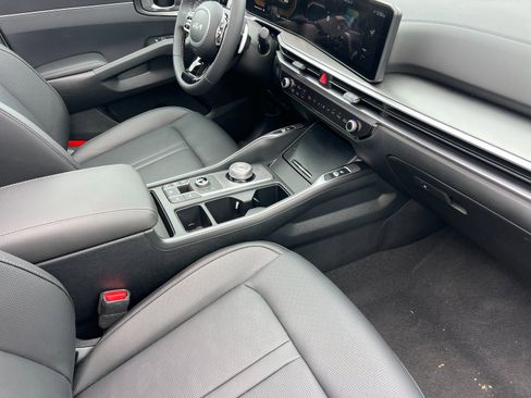 New 2025 Kia Sorento EX w/ EX Panoramic Sunroof Package image 17