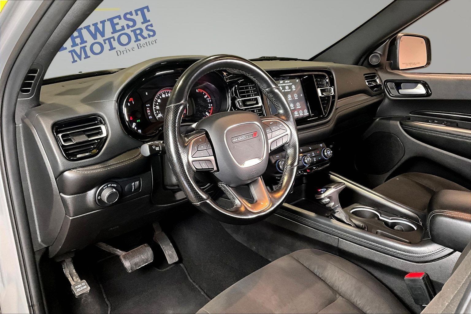 Used 2023 Dodge Durango SXT w/ Trailer Tow Group IV AWD/4WD image 17
