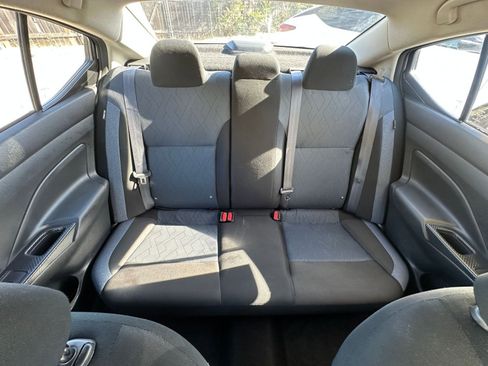 Used 2025 Nissan Versa SV image 36