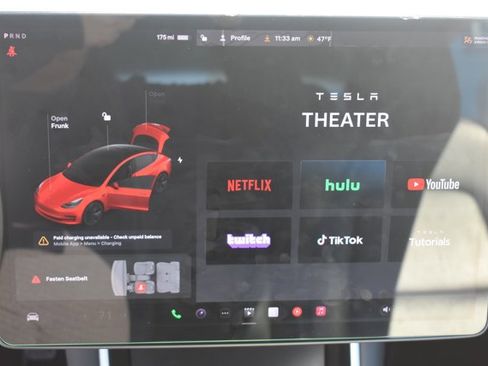 Used 2020 Tesla Model 3 image 23