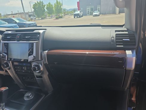 Used 2023 Toyota 4Runner Limited AWD/4WD image 20