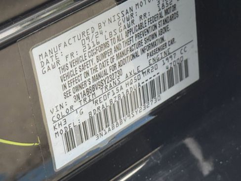 Used 2025 Nissan Sentra S image 28