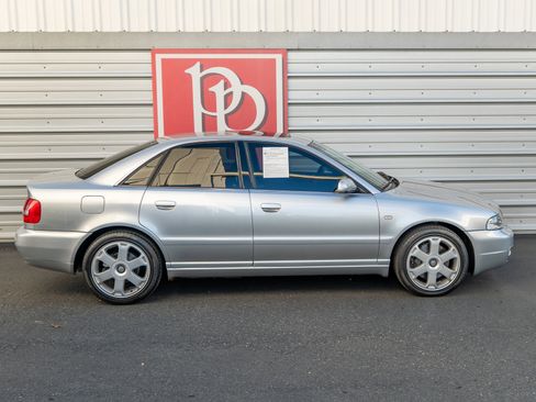 Used 2002 Audi S4 Sedan image 38
