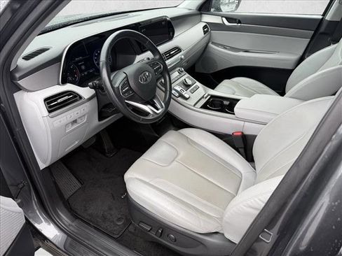 Used 2021 Hyundai Palisade SEL w/ Winter Package image 9