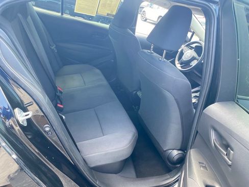 Used 2023 Toyota Corolla LE w/ LE Convenience Package FWD image 17