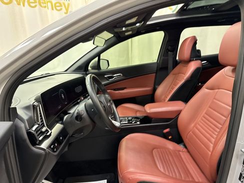 Certified 2023 Kia Sportage SX image 12