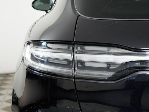 New 2026 Porsche Macan image 12