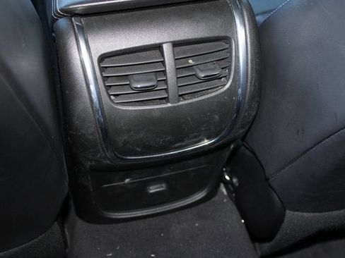 Used 2017 Buick LaCrosse Essence image 5