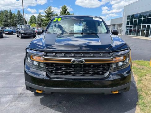 Used 2024 Ford Maverick Tremor w/ Tremor Off-Road Package AWD/4WD image 4