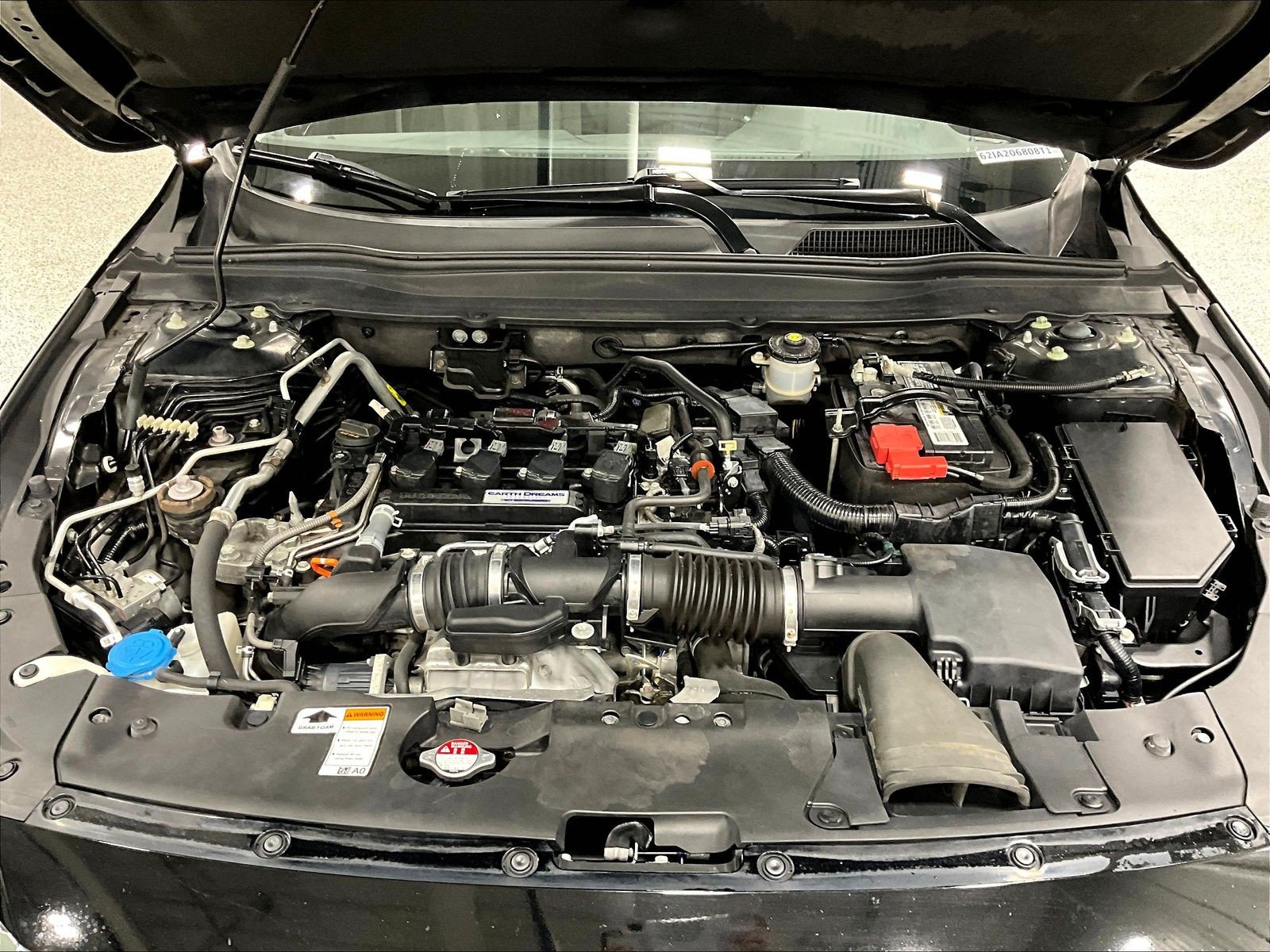 Used 2018 Honda Accord EX image 30