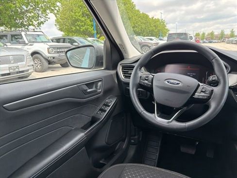 Used 2023 Ford Escape Active AWD/4WD image 18
