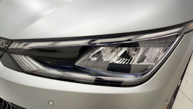 Used 2024 Kia EV6 GT AWD/4WD image 24