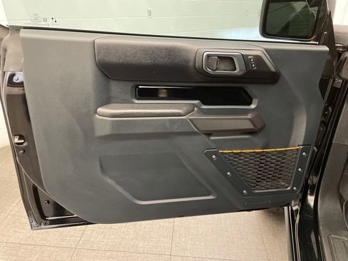 Used 2024 Ford Bronco Badlands AWD/4WD image 19