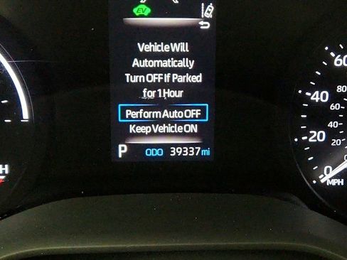 Used 2023 Toyota Sienna XSE image 15