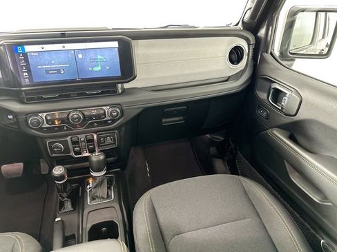 Used 2025 Jeep Wrangler Sahara 4xe image 26