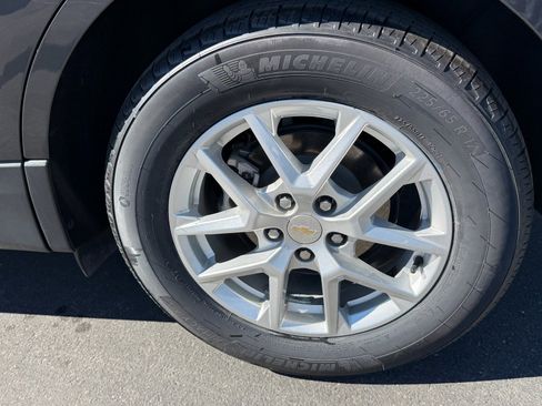 Used 2023 Chevrolet Equinox LT image 28