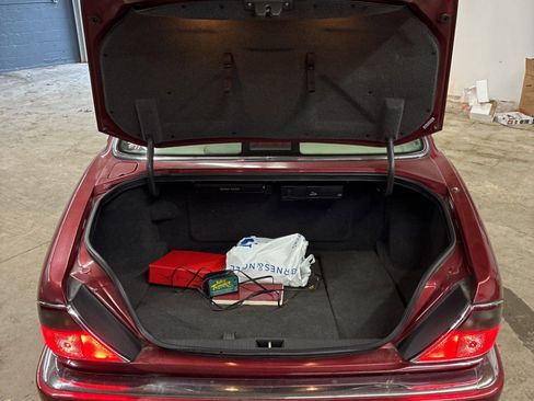 Used 1996 Jaguar XJ6 image 15