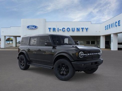 New 2025 Ford Bronco Outer Banks image 7