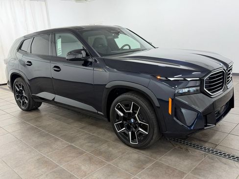 Used 2025 BMW XM AWD/4WD image 6