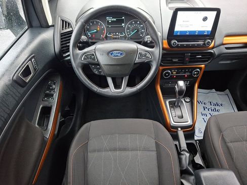 Certified 2022 Ford EcoSport SE w/ SE Appearance Package image 11