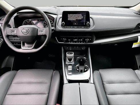 New 2026 Nissan Rogue Dark Armor FWD image 5