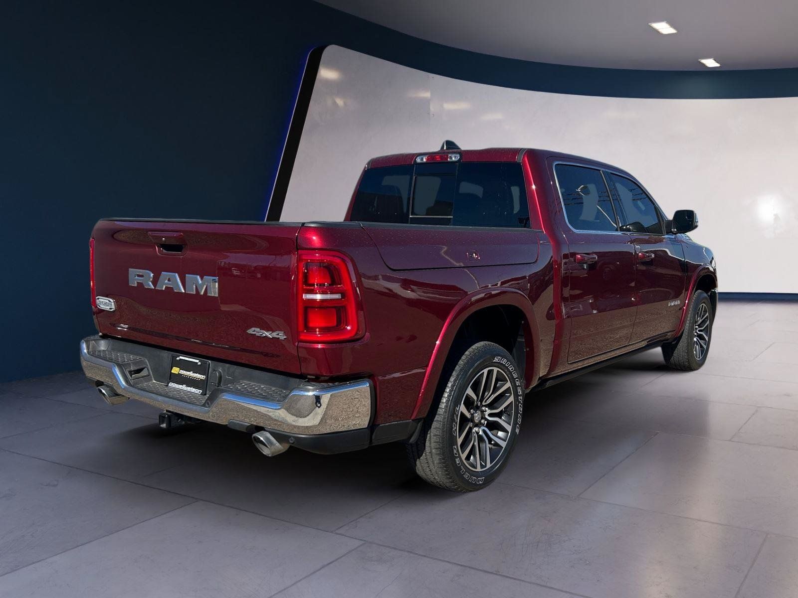 Used 2025 RAM 1500 Limited AWD/4WD image 5