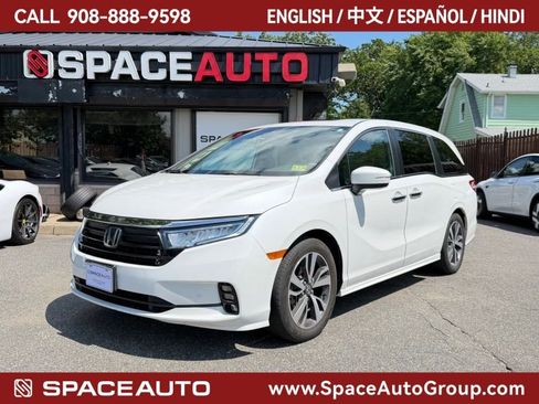 Used 2021 Honda Odyssey Touring image 1