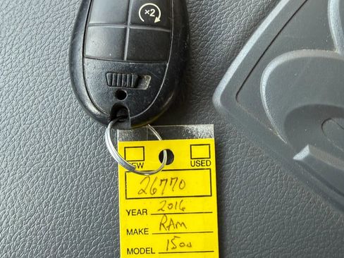 Used 2016 RAM 1500 Big Horn image 27