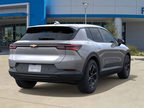 New 2026 Chevrolet Equinox EV LT w/ LPO, All-Weather Mat Package image 4