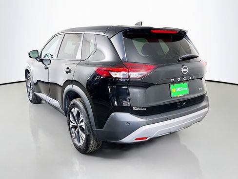 Used 2023 Nissan Rogue SV image 7